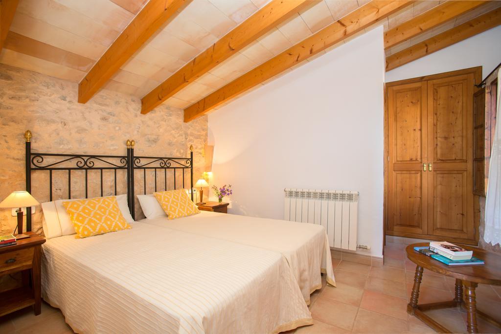 Agroturismo Es Pla De Llodra Manacor  Ruang foto