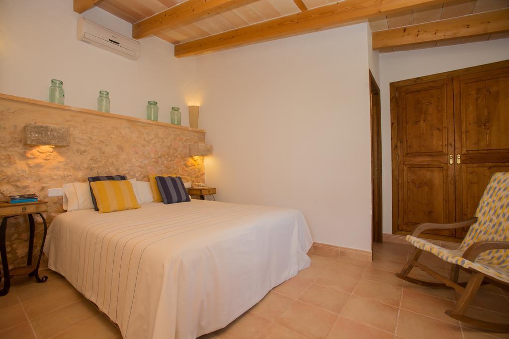 Agroturismo Es Pla De Llodra Manacor  Ruang foto
