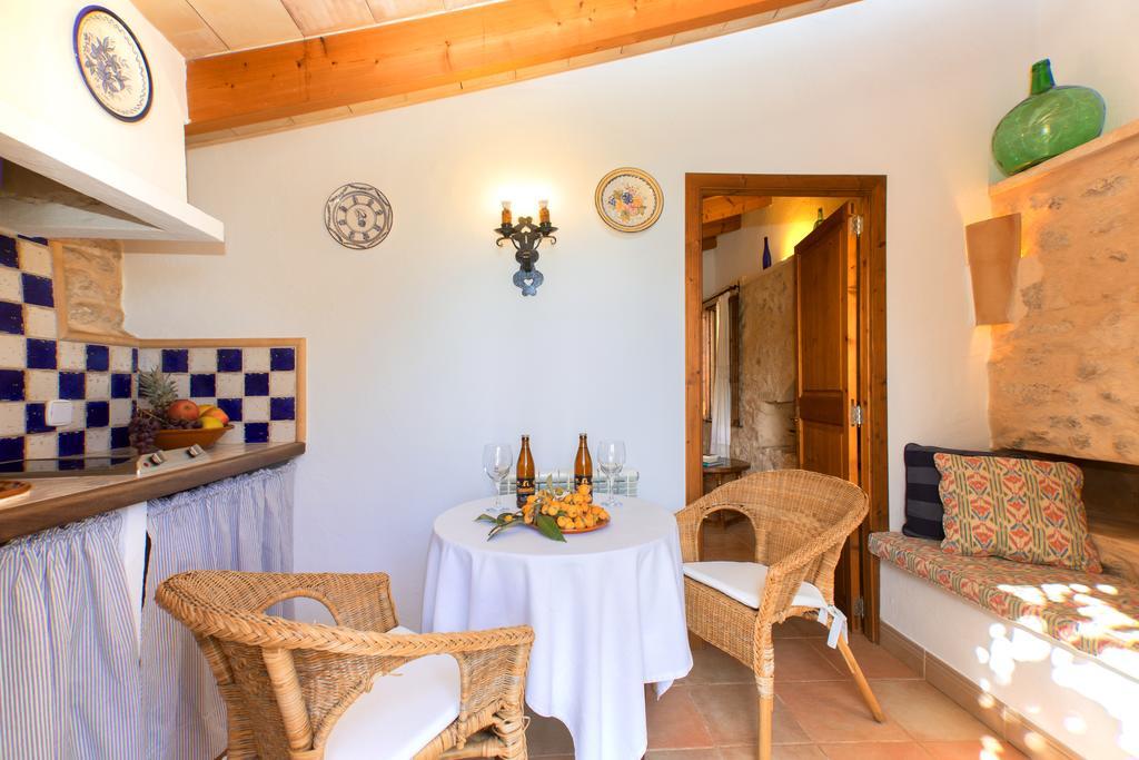 Agroturismo Es Pla De Llodra Manacor  Ruang foto